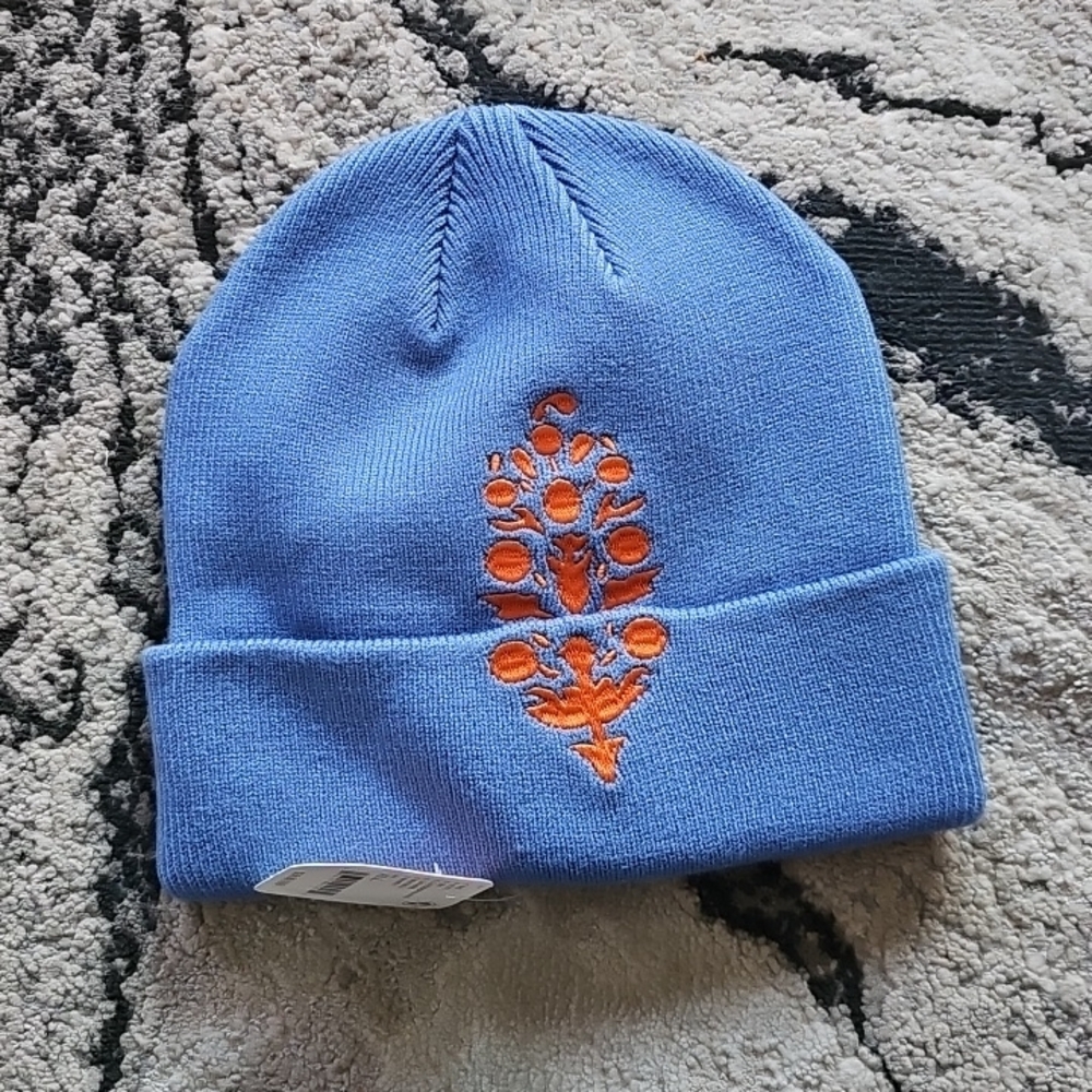 Free MOVEMENT Blue and Orange Kids Beanie